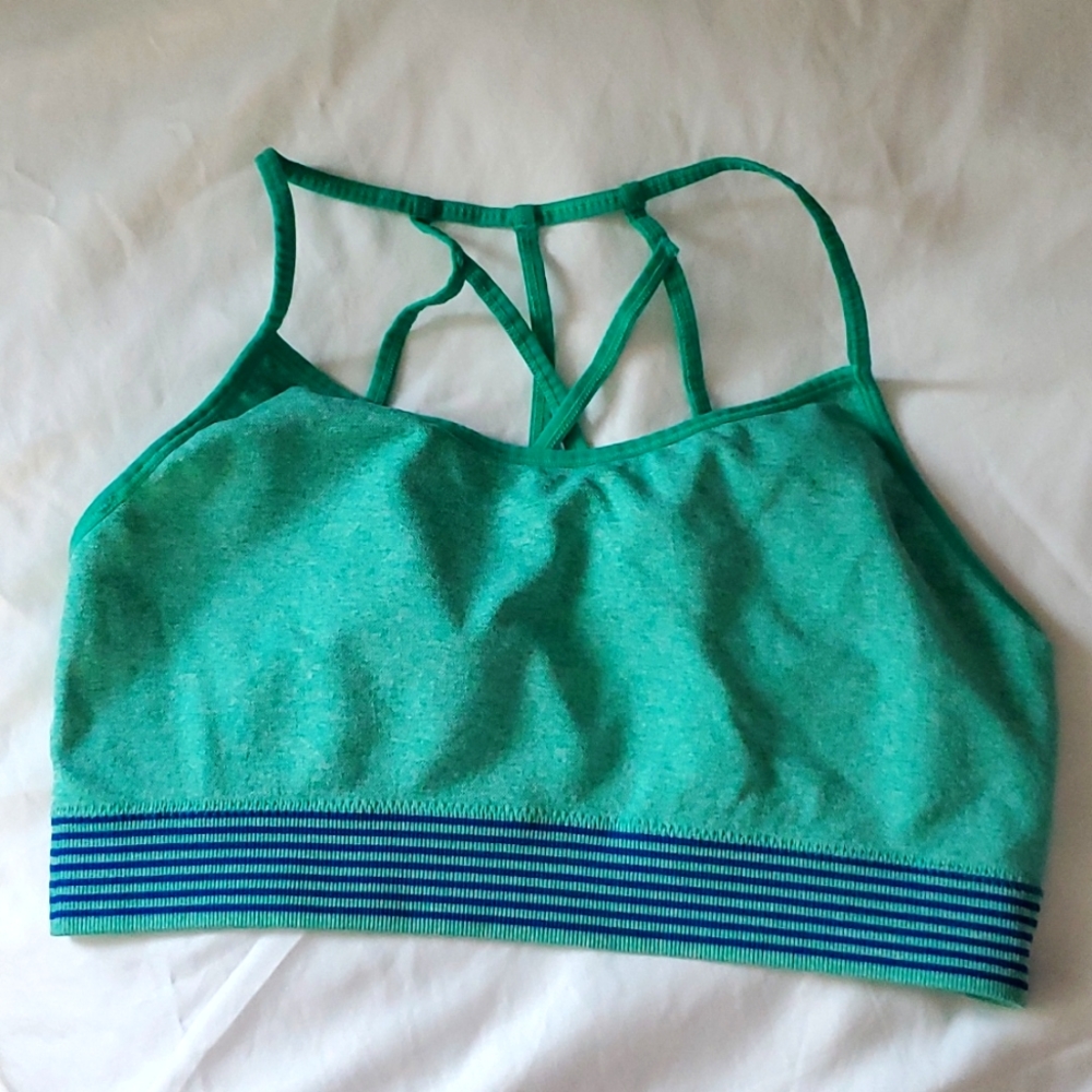 Sports bra